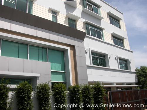 ẺͿȹ繷ѾԹ ԢԷͧ ѷ  ӡѴ  Ѻ͹حҵ : www.smilehomes.com